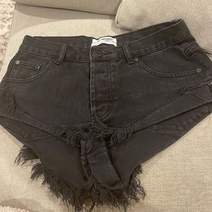 One x Oneteaspoon black denim shorts